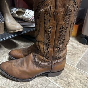 Womens corral size 9 boots